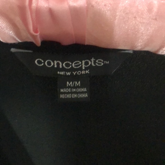 BRAND NEW Ruffled Faux Wrap Dress with Stretch for All Your Holiday Events! NWOT - Picture 5 of 5